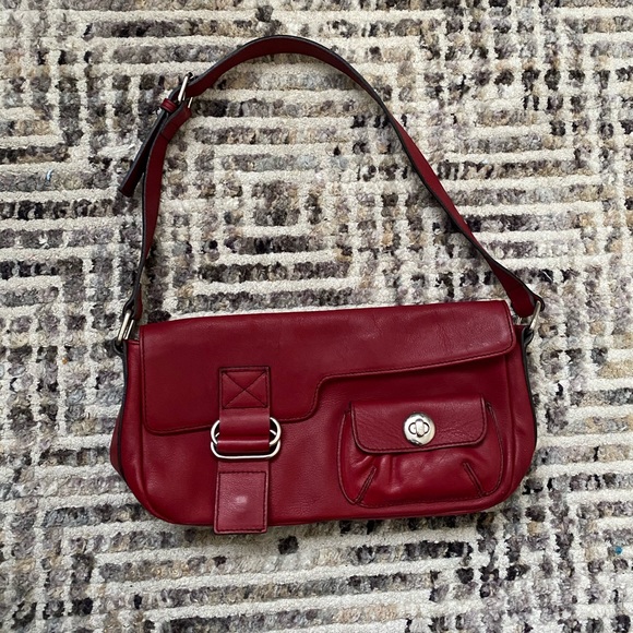 Red 90’s Baguette Shoulder Bag - Picture 1 of 6
